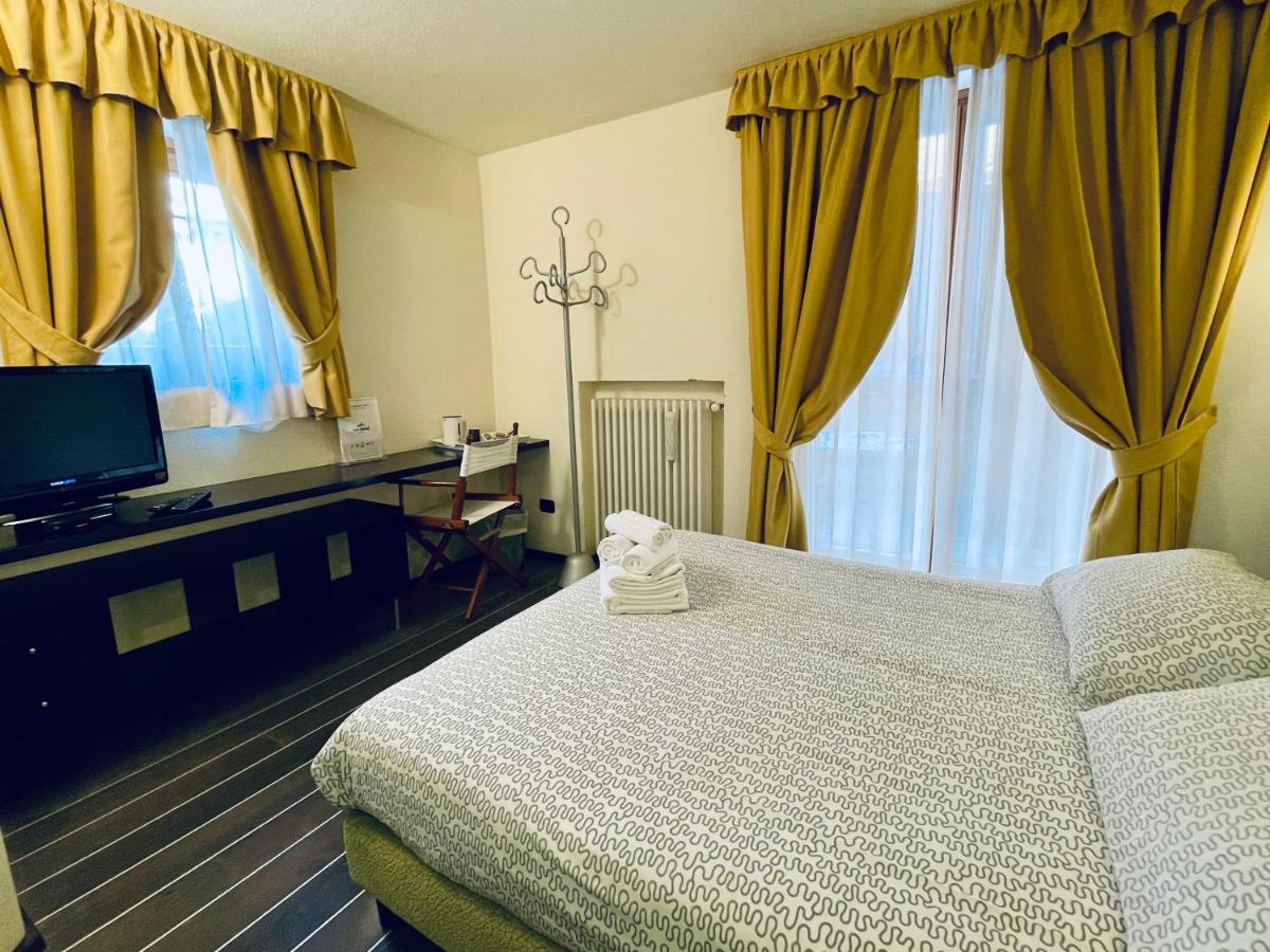 Hotel Nordend Gressoney-la-Trinité Zimmer foto